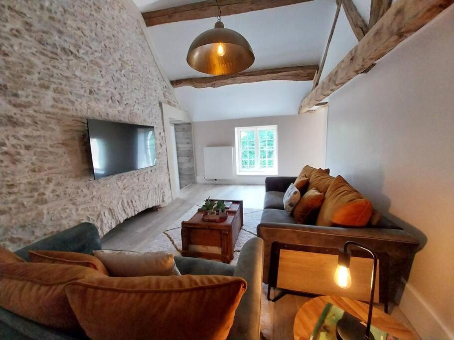 Magical Mellecey Villa Luaran gambar