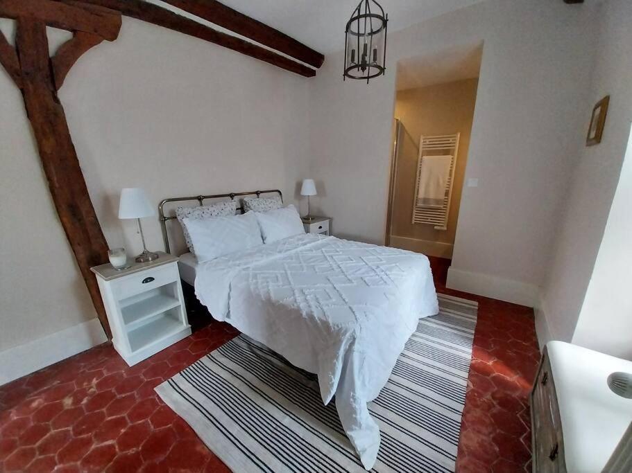 Magical Mellecey Villa Luaran gambar
